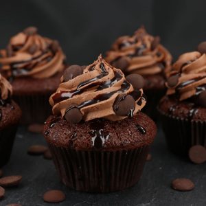 Cake Masters Chocolate Lover's Cupcakes 355g