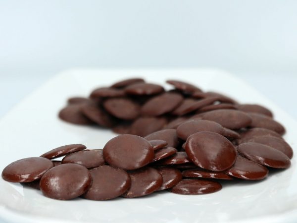 CM Basics Carma Dark Koutek 60 % Zartbitter 1kg