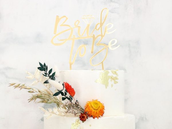 Cake Masters Cake Topper Bride to be gold