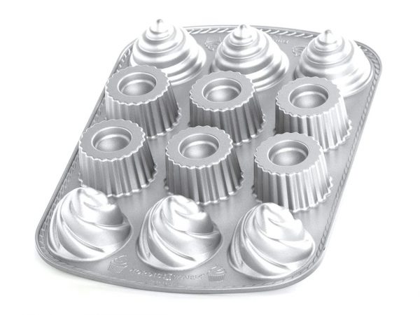 Nordic Ware Pro-Cast Filled Cupcakes Pan – Bild 2