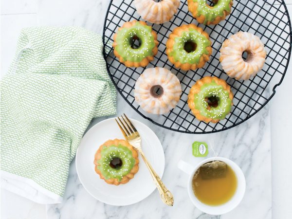 Nordic Ware Anniversary Bundtlette – Bild 3