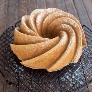 Nordic Ware 6 Cup Heritage Bundt Pan