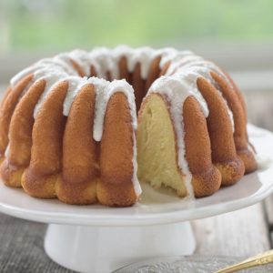 Nordic Ware Elegant Party Bundt Pan