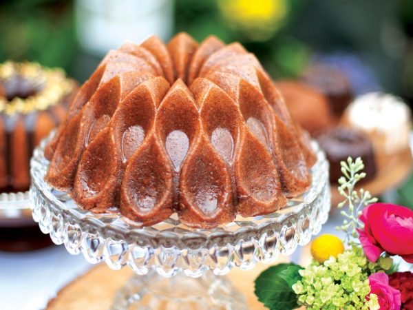 Nordic Ware Crown Bundt Pan – Bild 3