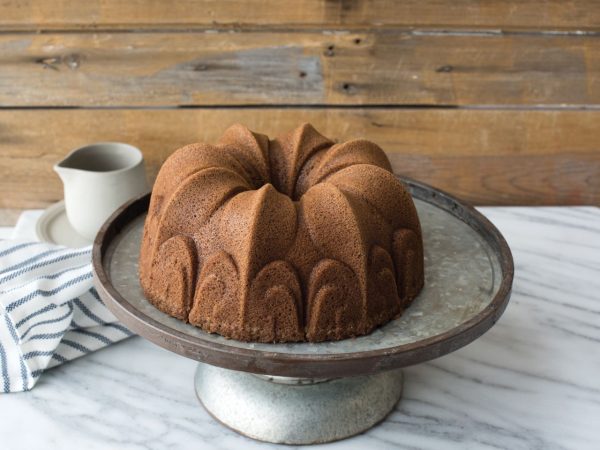 Nordic Ware Fleur De Lis Bundt Pan – Bild 4
