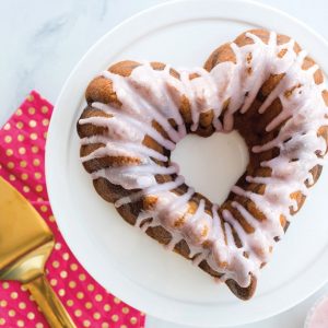 Nordic Ware Elegant Heart Bundt