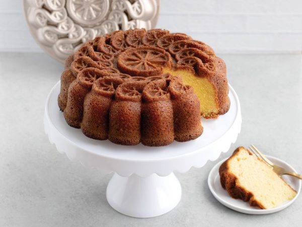 Nordic Ware Citrus Twist Cake Pan – Bild 4