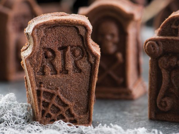 Nordic Ware Tombstone Cakelet Pan – Bild 3