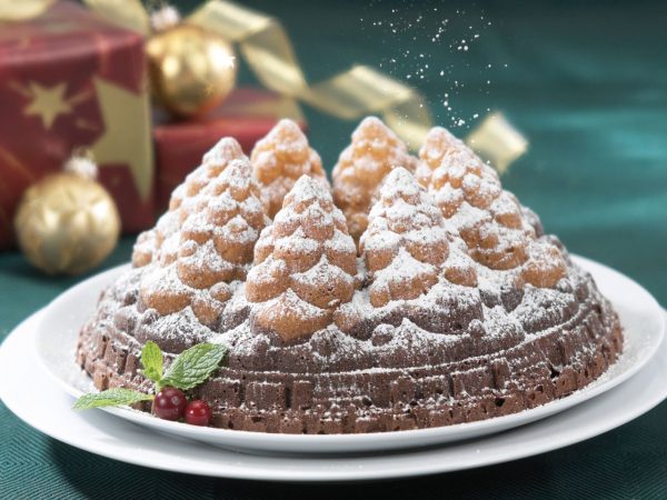 Nordic Ware Pine Forest Bundt Pan – Bild 3