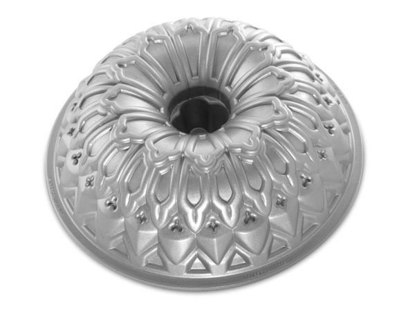 Nordic Ware Stained Glass Bundt Pan – Bild 2