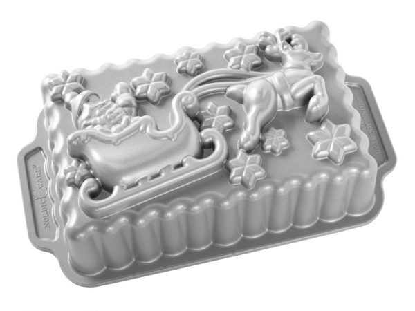 Nordic Ware Santa's Sleigh Loaf Pan – Bild 2