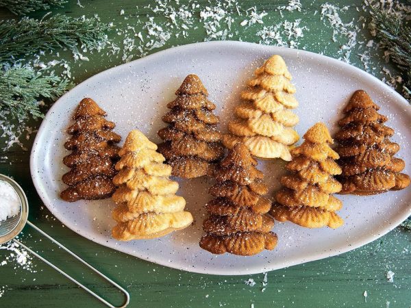 Nordic Ware Evergreen Cakelet Pan – Bild 3