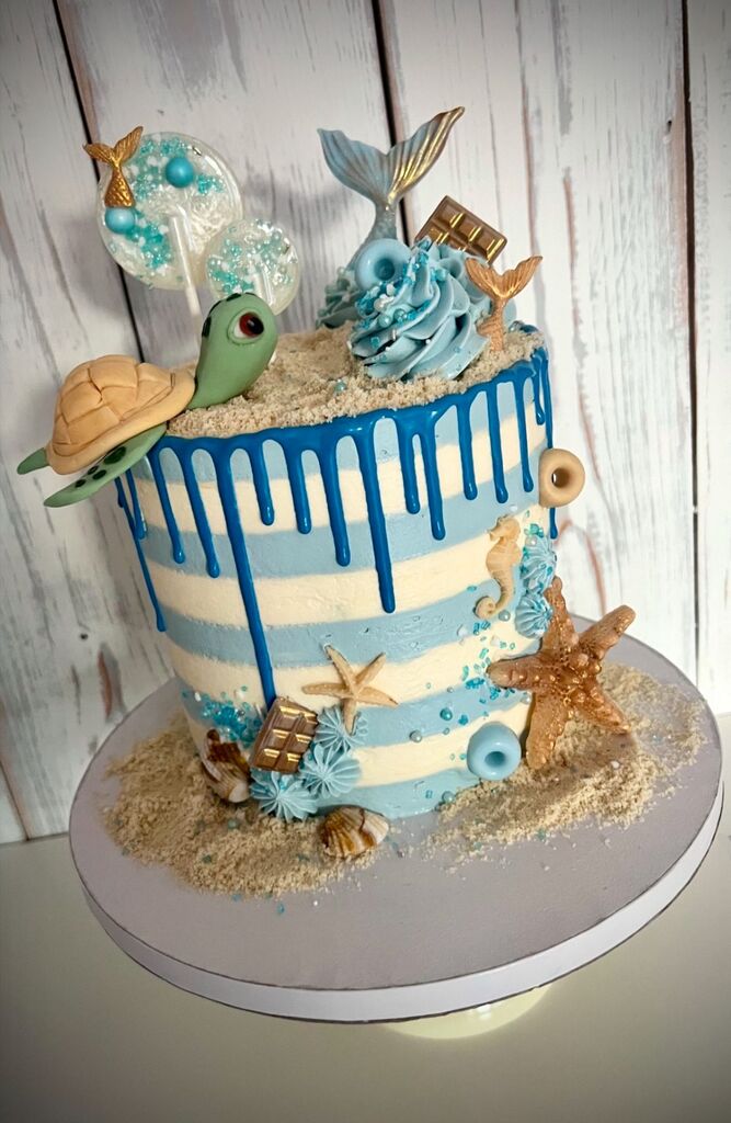 Twinkling Bakerys Buttercreme streifen Drip Cake "Under the Sea" - 09.08.2026