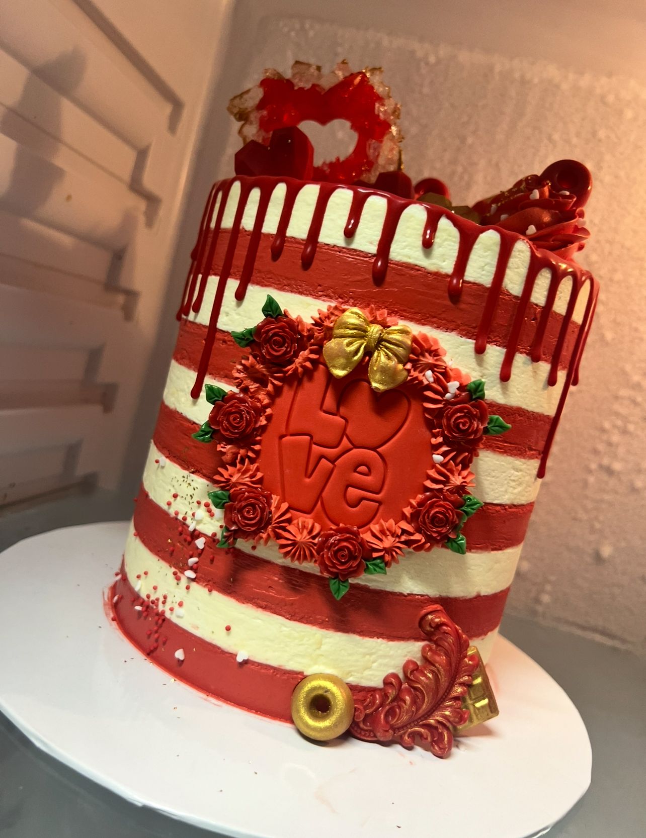 Twinkling Bakerys Buttercreme streifen Drip cake "Happe Easter" - 04.04.2026 – Bild 3